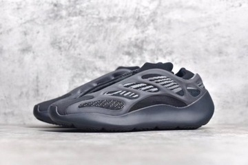 Adidas yeezy 700 v3 size 40-46