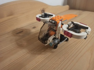 Lego Creator 3 w 1 Dron Badawczy 31071