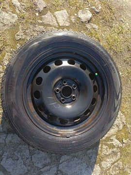 Opony zimowe NOKIAN z felgami 4 x 195/60/R16