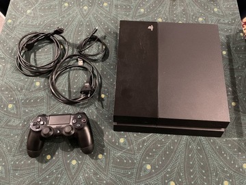 PlayStation 4 500GB + Gry i kamera