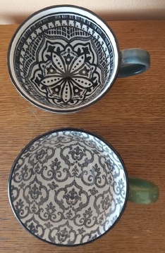 2 przepiękne kubki ceramiczne w stylu wiejskim.