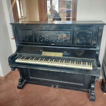 pianino zabytkowe