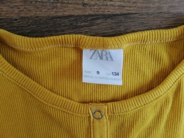Koszulka longsleeve Zara 134 musztardowa