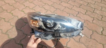 Lampa prawa przednia Mazda 6 GJ 2017 Lift skrętna