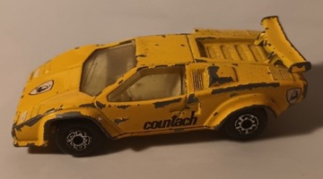 matchbox Lamborghini Countach LP500S 1985