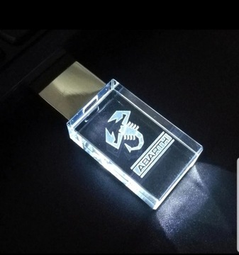 Pendive,pamięć USB 32GB LED kryształ ABARTH