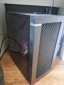 Komputer do gier i5 12400F/ 32RAM/ GTX1070TI STRIX