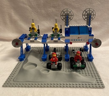 Lego Legoland Space 6930 Space Supply Station