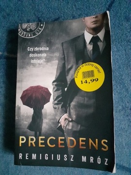 Remigiusz Mróz 'Precedens'