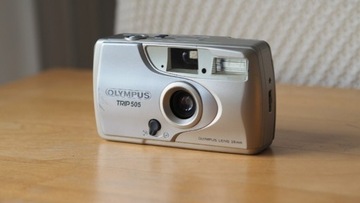 Olympus Trip 505 - Aparat analogowy + klisza 35mm 