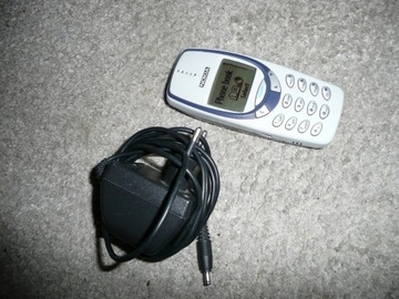 Nokia 3330       