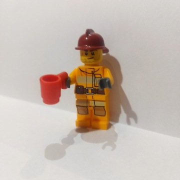 LEGO figurkaFirefighter with Cup 4428-20 Advent