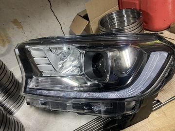 Ford Ranger Raptor lewa lampa full led 