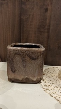 Ceramiczna osłonka na doniczkę 
