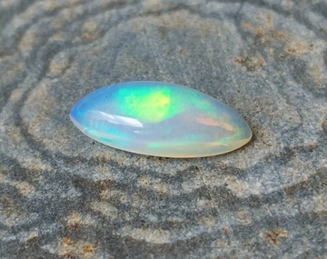 Opal Welo etiopski 1,6ct