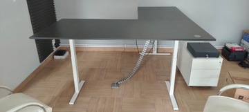 Duże biurko Kerkmann elektryczna regulacja 
