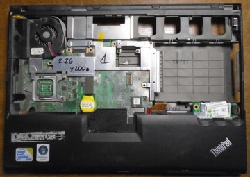 Laptop Lenovo X200 na części