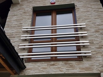 Barierka balkon francuski portfenetr Balustrada