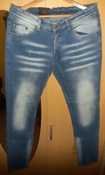 Spodnie jeansowe Dsquared 2 48 Slim Jean