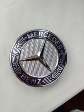 Emblemat Mercedes Benz 