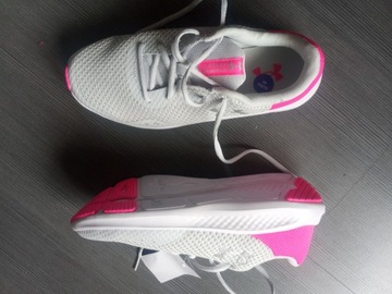 Nowe buty Under Armour Charged Pursuit