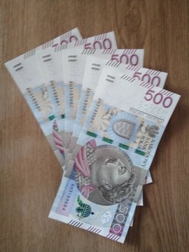 Banknoty 500 zł kolekcja seria z końcówką 80 - 84 