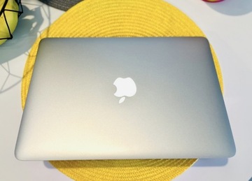 MacBook Pro 13 i5 8/256 gb