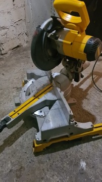 Ukośnica dewalt dw712 plus stół roboczy dewalt 