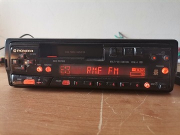 Radio samochodowe Pioneer Keh-P3730R. 
