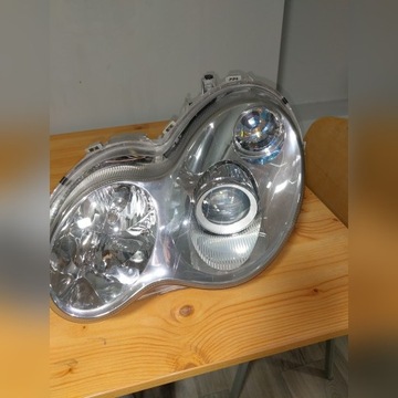 Lampa mercedes w203 po lift 