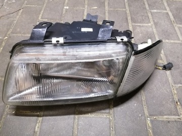 Lampa przód lewa z kierunkiem Audi a4 b5 Avant 95r