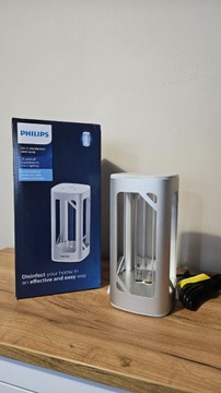 Lampa biurkowa Philips UV-C do dezynfekcji