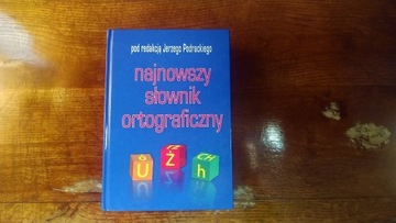 Książka ,,Najnowszy słownik ortograficzny"