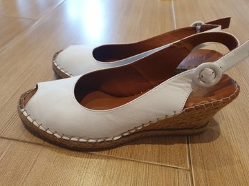 Sandały espadryle białe koturn Artiker 39/40