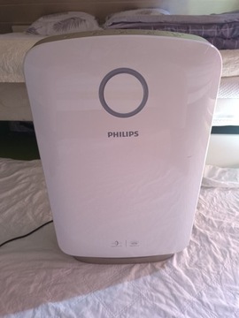 Oczyszczacz i nawilżacz powietrza 2w1 Philips.