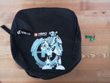 mały plecak torba LEGO Hero Faktory + klocki