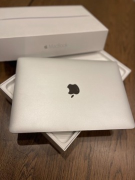 MacBook Air 13' Space Gray 8GB 128GB