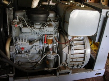 Agregat prądotwórczy 25KWa 230/400V diesel backout
