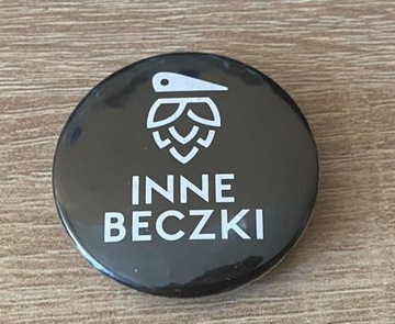 Inne Beczki przypinka