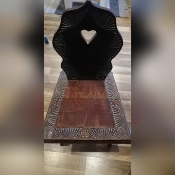 Stół Drewniany z 6 krzesłami