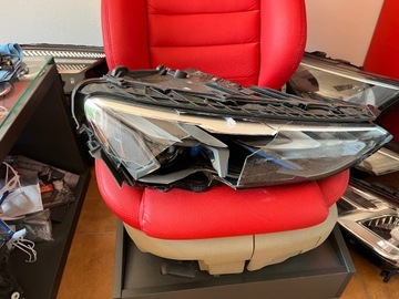Lampa AUDI RS GT e-tron prawa przód