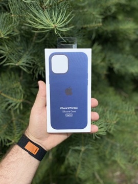 Silikonowe etui z MagSafe do iPhone’a 12 Pro Max