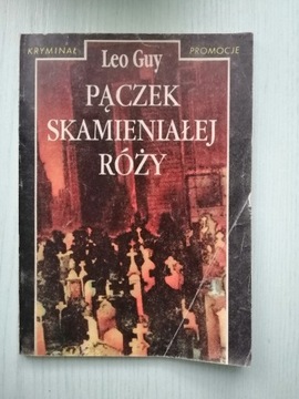 Pączek Skamieniałej Róży Leo Guy 