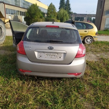 Części Kia Ceed 16 CRDI  2010 r