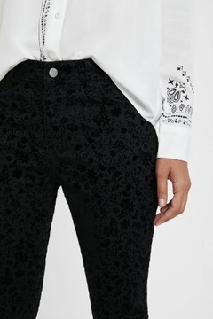 Jeansy spodnie Desigual przepięknie wytłaczane