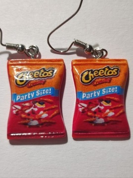 Kolczyki cheetos