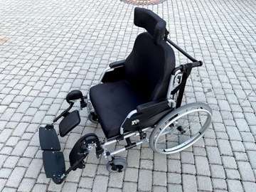 Wózek inwalidzki Vermeiren Eclips X4 90° komfort
