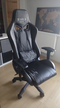 Diablo Chairs X Hunt