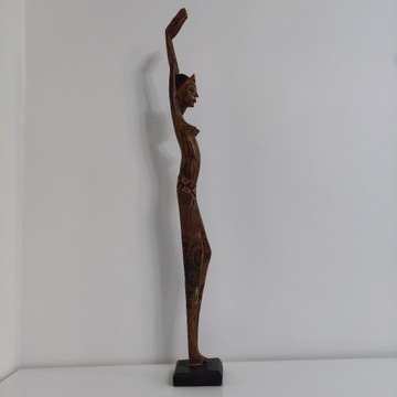 Figurka afrykanska drewniana, ręcznie malowana