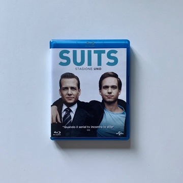 Suits Season 1 Blu ray
